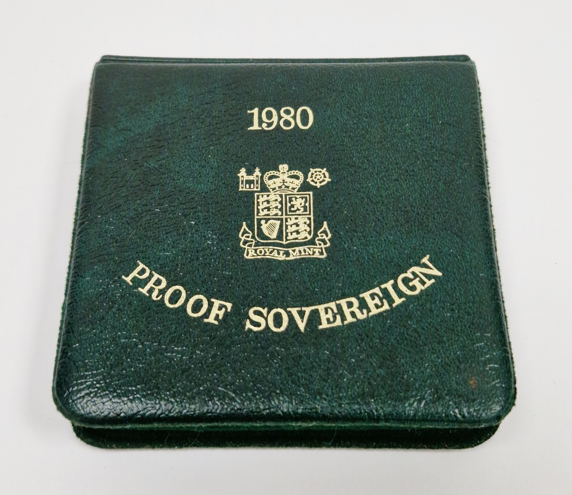 Elizabeth II Royal Mint gold 1980 sovereign in proof case - Image 3 of 3