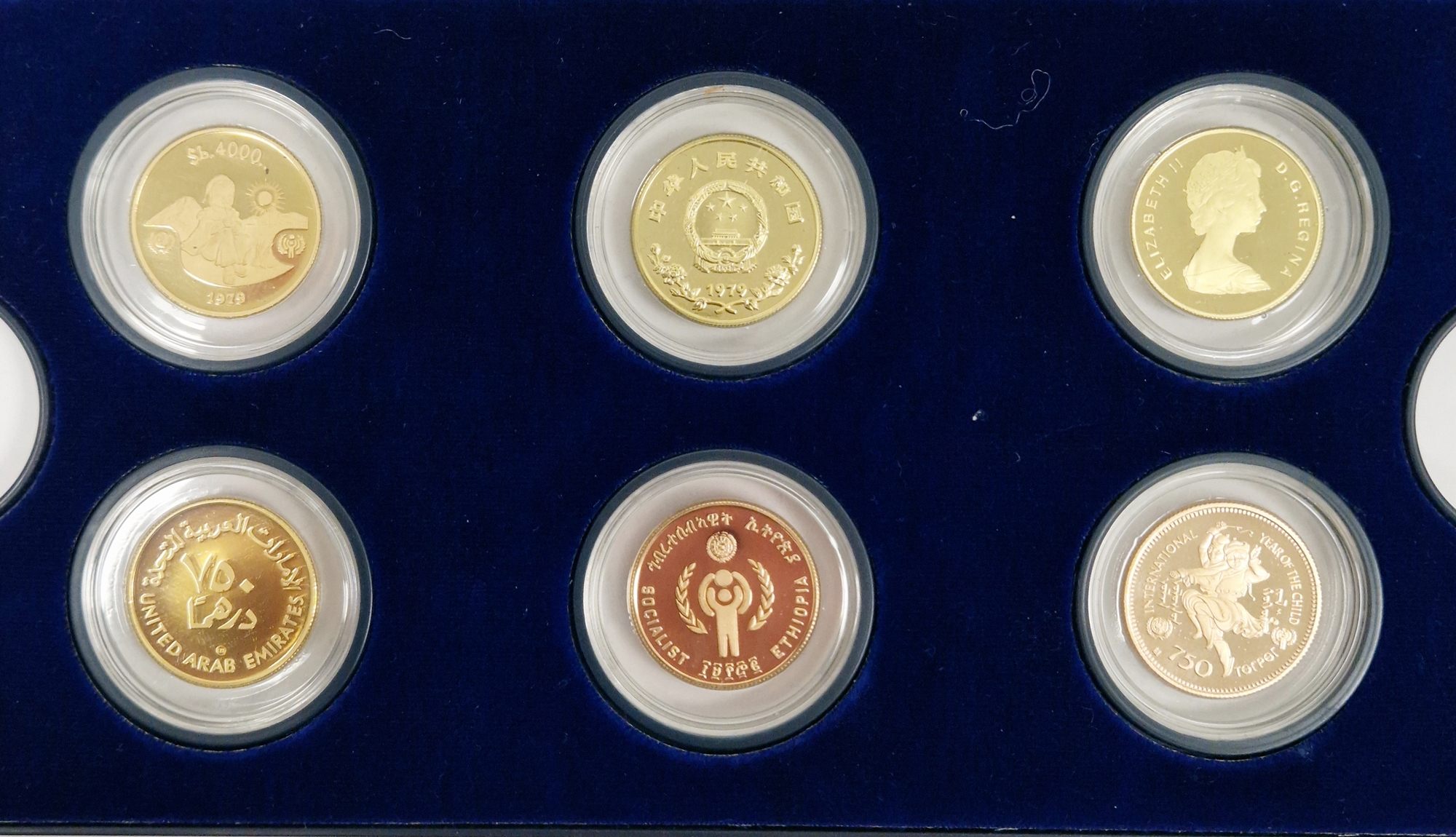 Set of twelve gold coins from the Unicef/IYC International Coin Program to commemorate the - Image 3 of 19