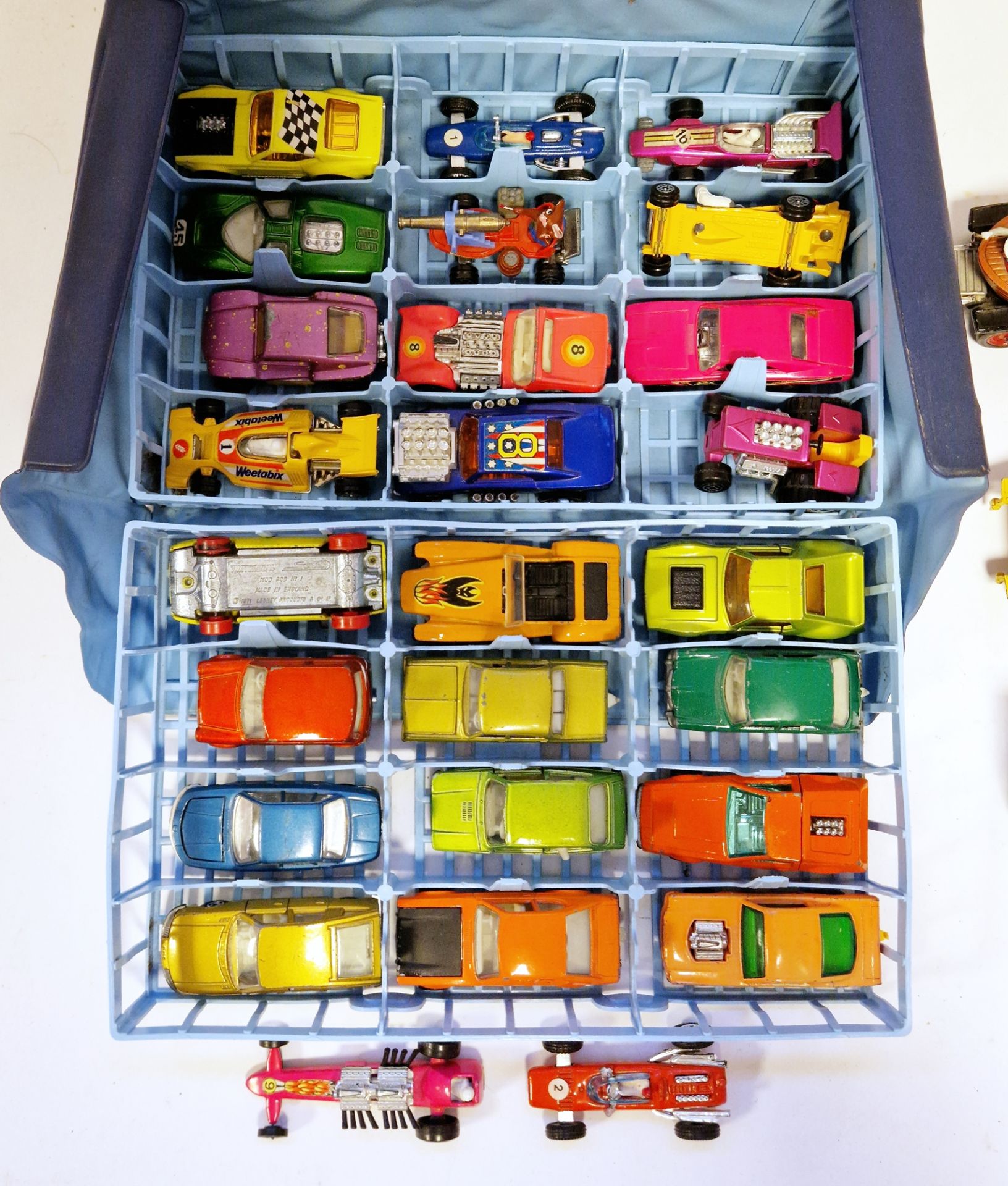 Matchbox Collector's Mini-Case containing a quantity of mainly 1970's playworn Matchbox diecast - Image 2 of 2