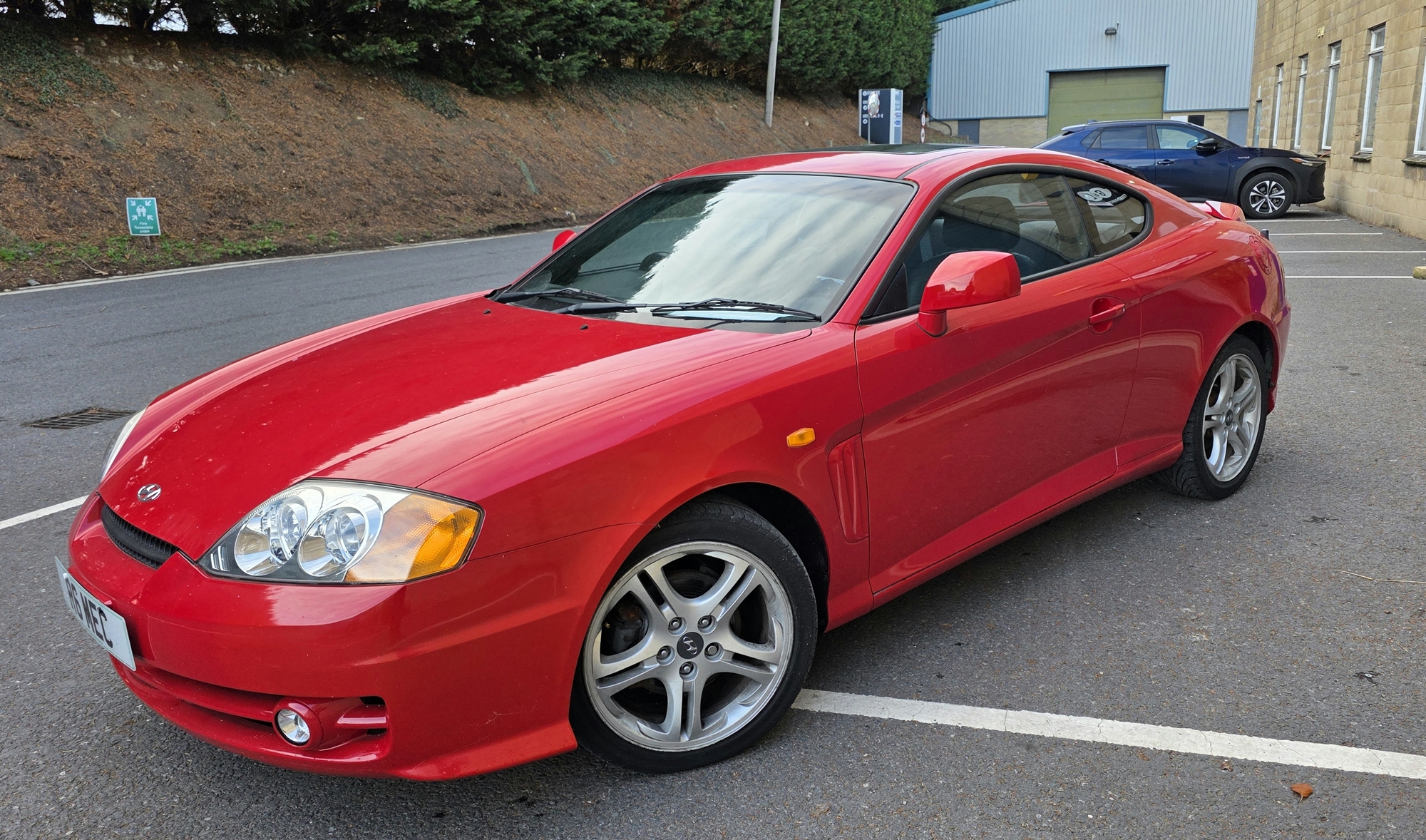 Hyundai Coupe In Red 2 7 Litre V6 Petrol Manufactured And First hyundai-coupe-in-red-2-7-litre-v6-petrol-manufactured-and-first