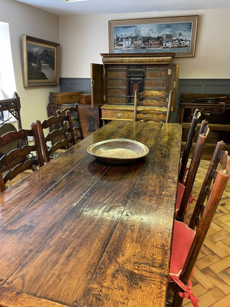 Period Furniture, Clocks, Paintings & Collectables. Many Items Not Reserved.