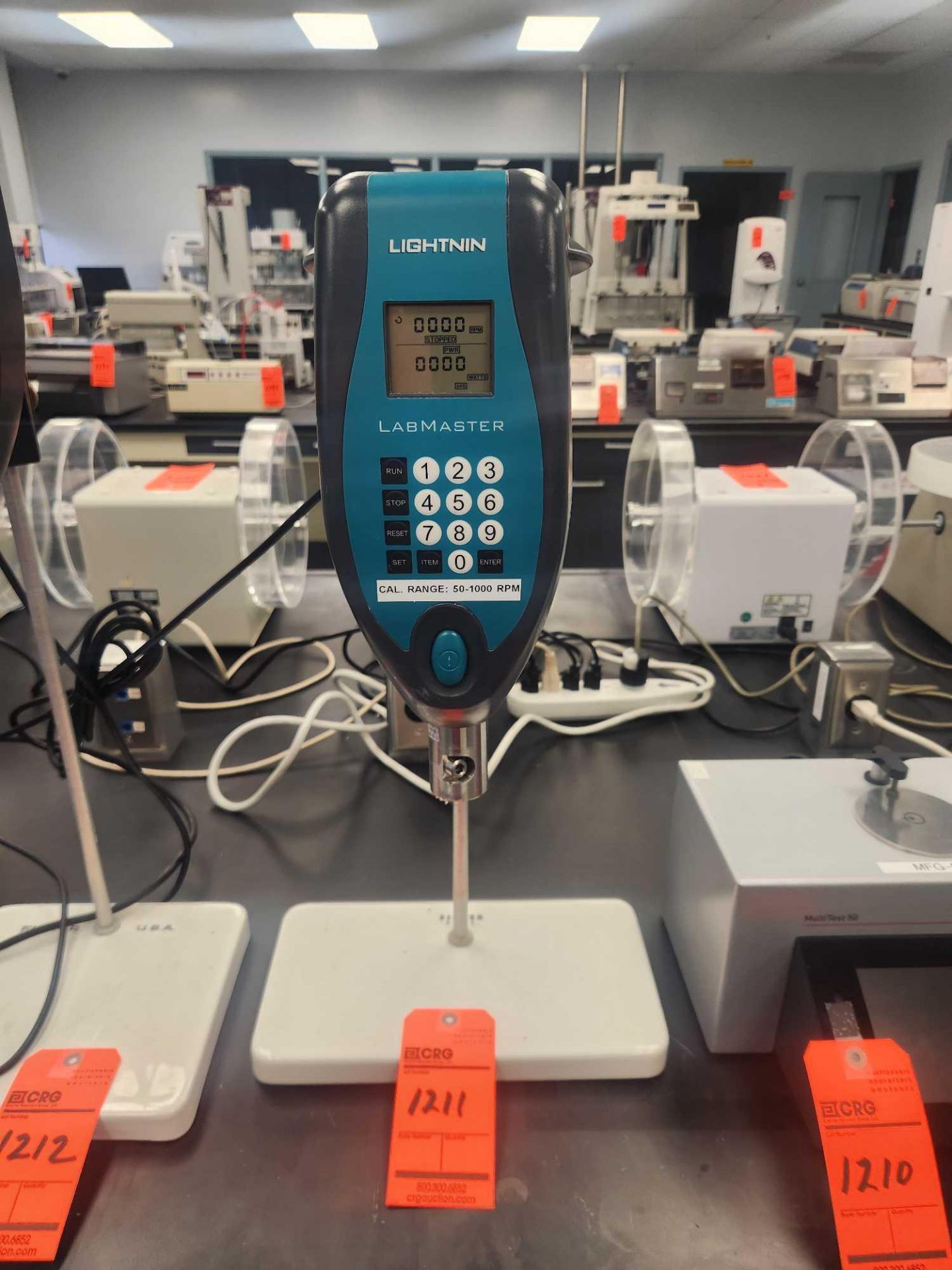 Labmaster Positioner Lightnin LABMASTER mixer with DRO (MAIN LAB)
