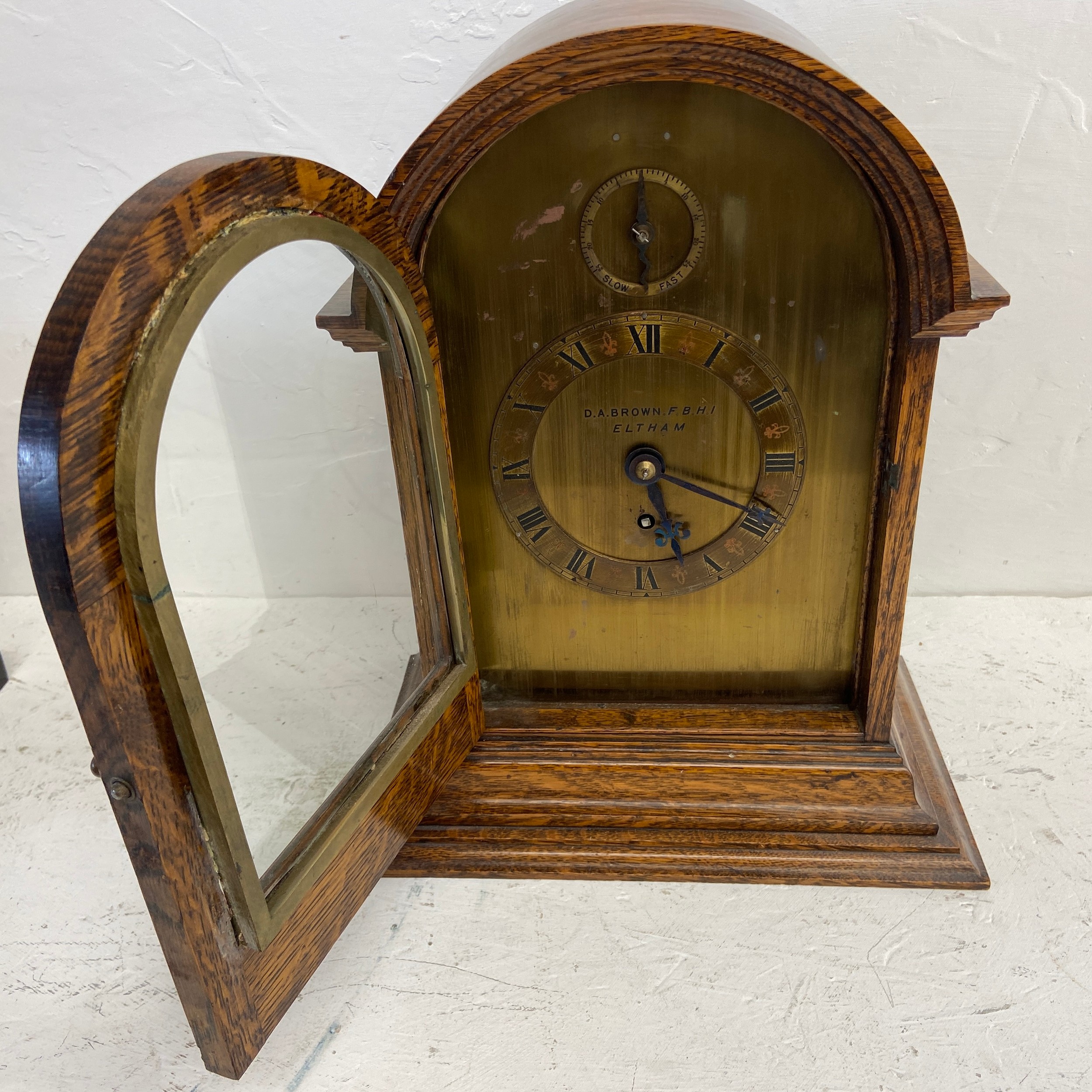 A 19th century slate mantel clock and an oak cased mantel clock marked D A Brown. H.39 (Tallest). - Image 4 of 6