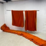 A pair of curtains and two extra long pelmets. Curtains L.185 W.175 Pelmets 5mx61cm