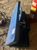 FOLD UP GARDEN BENCH