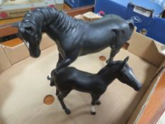 Two trays of ceramics to include Beswick Black Beauty, Wedgwood Jasperware, Doulton character jugs
