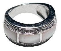 Silberring-925- "TC", Perlmutt und klare Steine, RG 55, 9,6 gr