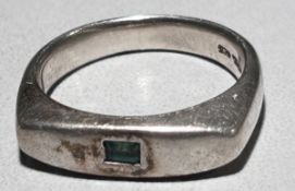 Silberring -925-,"bastian" mit kl. grünen Stein, RG 55, 6 gr