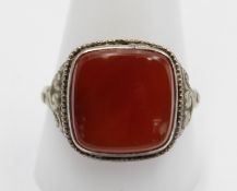 Herrenring, älter, 835er Silber, mit Karneol, 4,7gr., RG 66