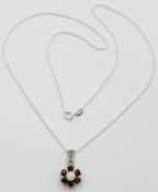 835er Silber-Anhänger, Granat und Perle an 925er Kette, zus. 5,4gr., L-48cm, Anh. L-2,2cm