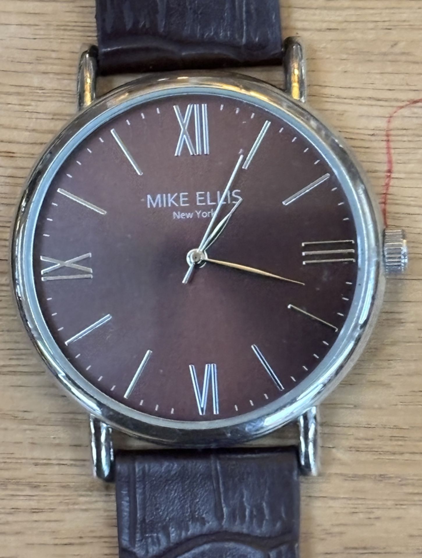 Quartz DAU "Mike Ellis" New York, neuwertig