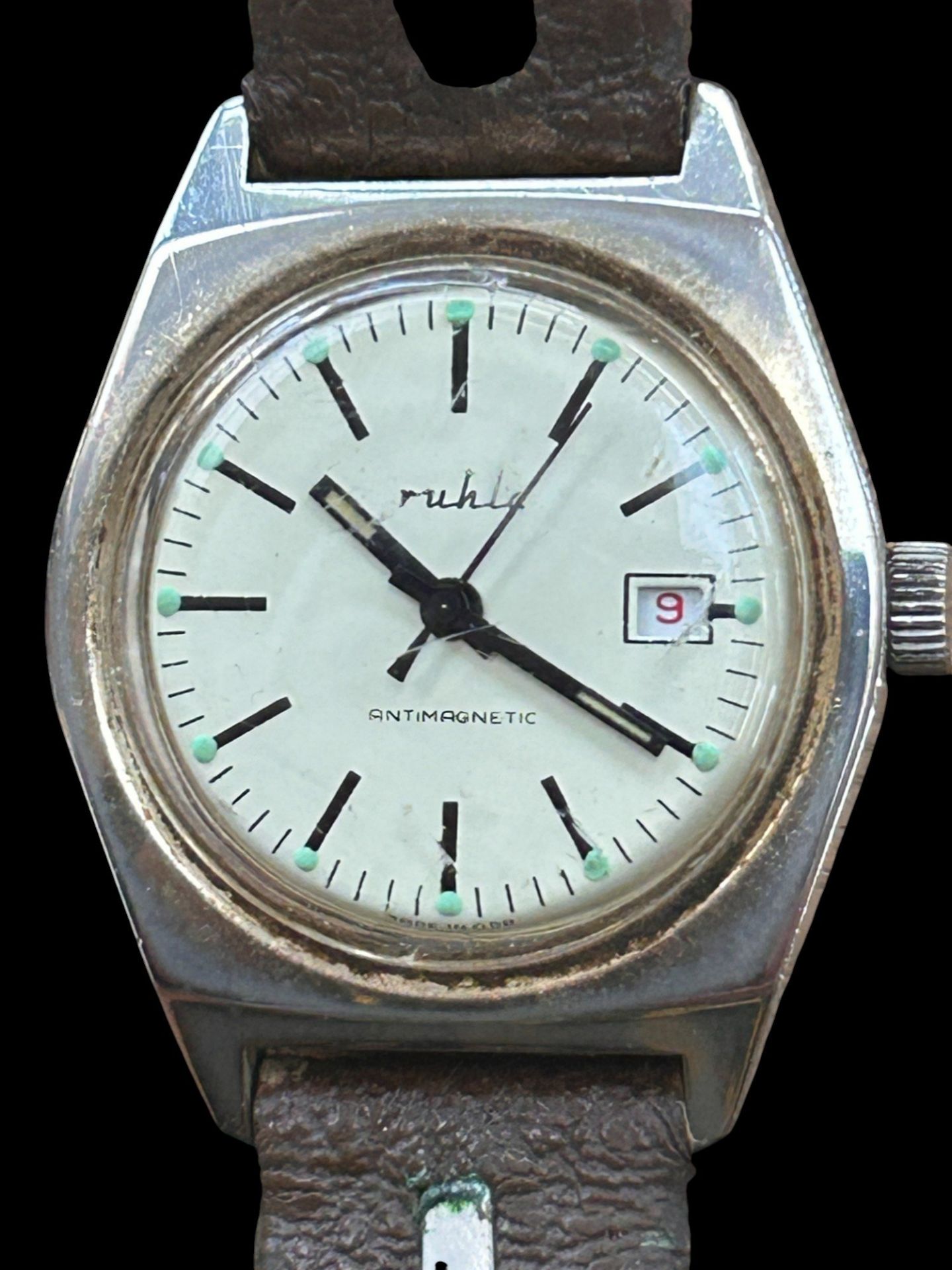 mechan. HAU "Ruhla", Lederband, Werk läuft nur an, Tragespuren - Bild 2 aus 3