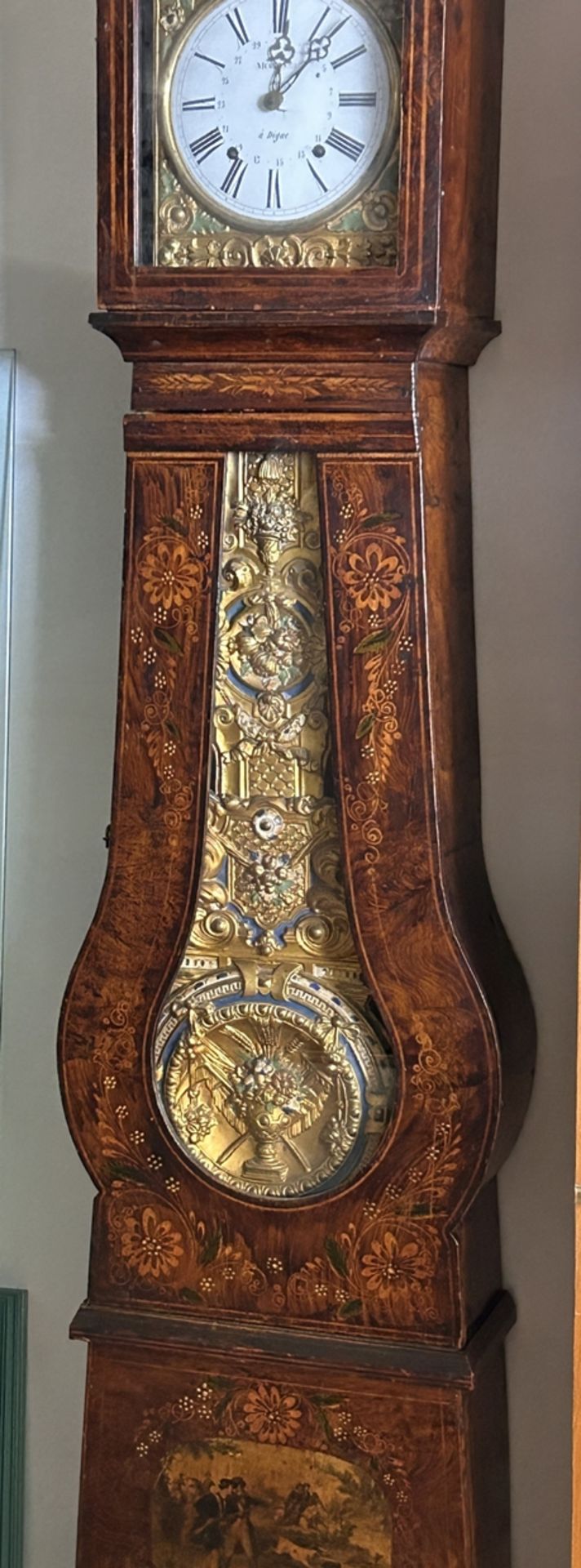 Comtoise Standuhr um 1850-1880 , Holz reich intarsiert, Prunkpendel und 2 Eisengewichte, Werk läuft - Bild 5 aus 8