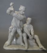 Figurengruppe, zwei Bergmänner "Fürstenberg" weiss, Hammer fehlt, H-20 cm, B-19 cm