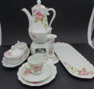 Kaffeeservice "Gireaud-Limoges" 41 Teile, Dekor Heckenrose, gut erhalten, kpl für 11 Personen