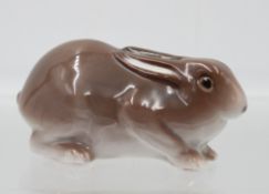 Kaninchen, Bing & Gröndahl, Entw. Karl Otto Johansen, Modellnr. 2421, ca. H-5,8cm L-12cm