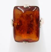 Bernsteinring, 333er Gold, um 1920, ca. 3,9gr., RG 50