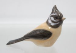 Haubenmeise, Royal Copenhagen, Entw. Peter Herold, Modellnr. 1506, Unterglasurfarben, ca. H-6,2cm L