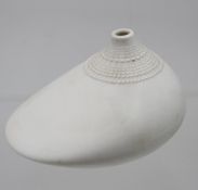 Vase „Pollo“, Tapio Wirkkala, die Rosenthal Studio-Linie, Weißporzellan, ca. H-9cm