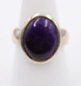 925er Si9lber-Ring, lila Cabochon, 8,3gr., RG 57