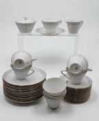 Restservice, königl. priv. Tettau, 60er JahreMilch u. Zucker, 11x Tassen, 12x U.T., 12x Kuchentelle