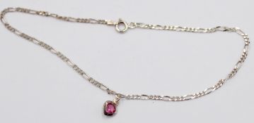 Silberkette-925- mit kl. Herzanhänger, lila Stein, L-26 cm (Fusskette?), 2,5 gr.