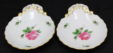 2 Muschelschalen "Meissen" rote Rose, 1.Wahl, 14x12 cm