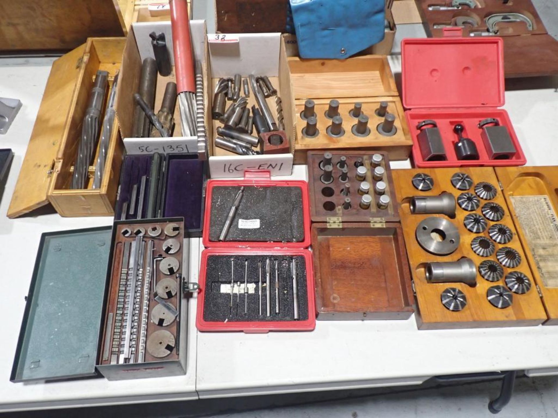 LOT - KEYWAY SET, REAMERS, RUBBER FLEX COLLETS & MILL CUTTERS