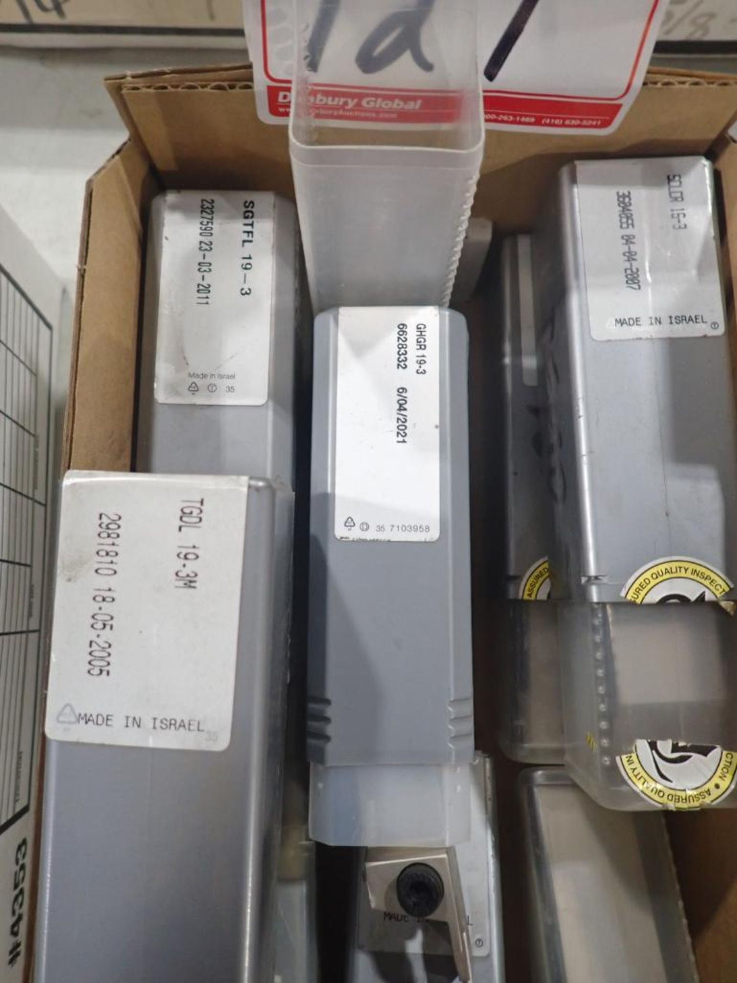 LOT - ISCAR TGDL 19-3M, SCLCR-16-3, DGTL 25.4-4 ASST CARBIDE INSERT ...
