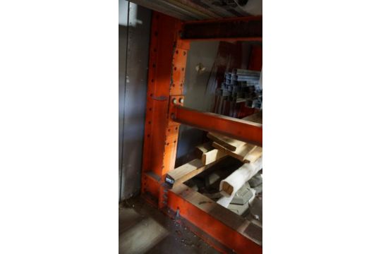 LOT - ORANGE ADJUSTABLE CANTILEVER RACK 10' 4 UPRIGHTS