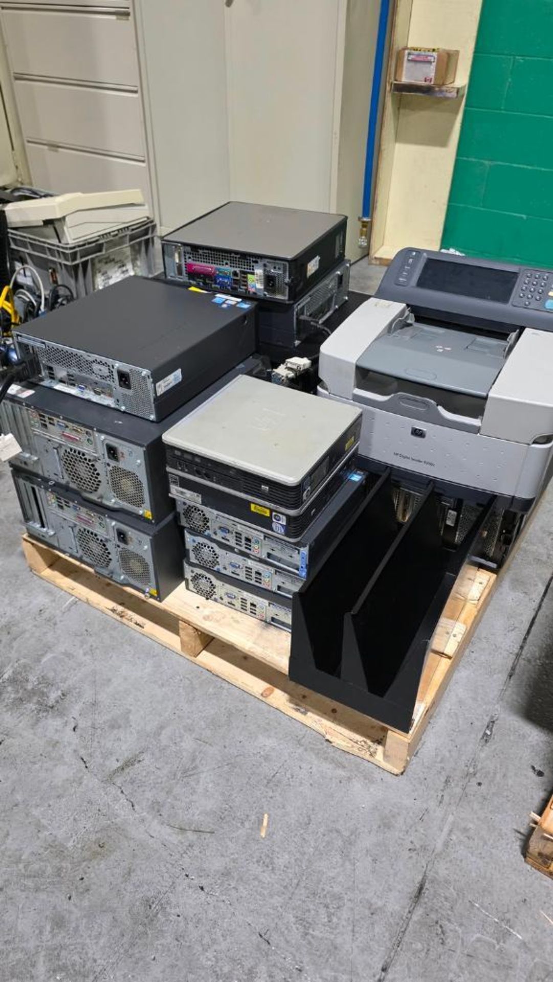 LOT - ASSTD PC'S, SRVERS, CABLES ETC.