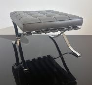 Rohe, Ludwig Mies van der (1886 Aachen - Chigao 1969)