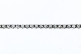 White gold tennisbracelet with diamonds
