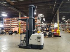 2019 CROWN SP3530-30 3,000lbs Capacity Electric Order Picker 24V sideshift 131/312" load height WITH
