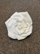 Ottmar Hörl - Weiße Rose