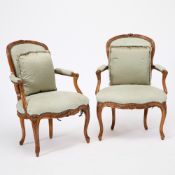 Pair of Louis XV Beechwood Fauteuils en Cabriolet