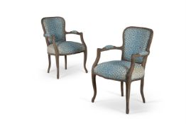 A PAIR OF HARDWOOD OPEN ARMCHAIRS, LATE 20TH CENTURY, IN LOUIS XV STYLE