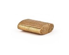 A 9 CARAT GOLD TEXTURED BOX