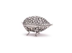 A DUTCH SILVER ETROG HOLDER