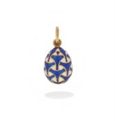 FABERGÉ, AN ENAMELLED EGG PENDANT
