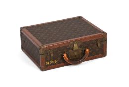 LOUIS VUITTON, MONOGRAM, A SMALL VINTAGE COATED CANVAS HARD CASE