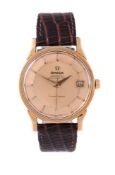 OMEGA, CONSTELLATION, REF. 168.005, A GOLD CAPPED WRISTWATCH WITH PIE PAN DIAL AND DATE