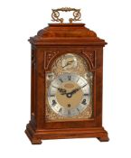 A WALNUT CASED COMMEMORATIVE ‘DANIEL QUARE’ MODEL MONTH GOING QUARTER-CHIMING TABLE/BRACKET CLOCK
