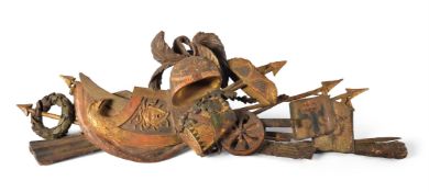 A CARVED, PARCEL GILT AND POLYCHROME CREST, CONTINENTAL, 18TH CENTURY