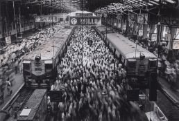 θ India.- Salgado (Sebastião) Churchgate Station, Western Railroad Line, Bombay, India, 1995