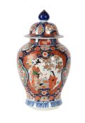 A JAPANESE IMARI JAR AND COVER, MEIJI PERIOD