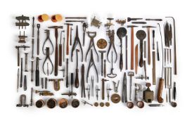 Y A LARGE COLLECTION OF WATCHMAKER’S HAND TOOLS