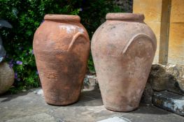 A PAIR OF FLORENTINE TERRACOTTA POTS, ATTRIBUTED TO MONTELUPO, 19TH CENTURY