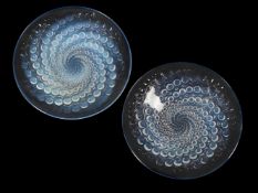 RENÉ LALIQUE (FRENCH, 1860-1945), PAIR OF ‘VOLUTES’ BOWLS; DESIGNED 1934; PRE 1945