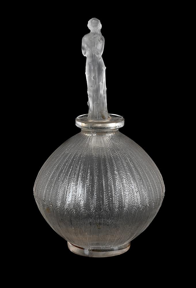 RENÉ LALIQUE (FRENCH, 1860-1945), ‘ROSES’ PERFUME BOTTLE FOR D’ORSAY; DESIGNED 1919; PRE 1945 - Image 2 of 4